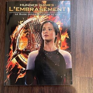 The Hunger Games: L'Embrasement le guide illustré